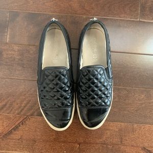GEOX Sneakers (US Size 7)